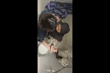 Ukhti Mesum Pacar Fitting Room Nyodok Basah